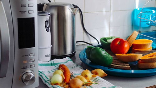 小家电与Z世代 时尚生活的智能伙伴